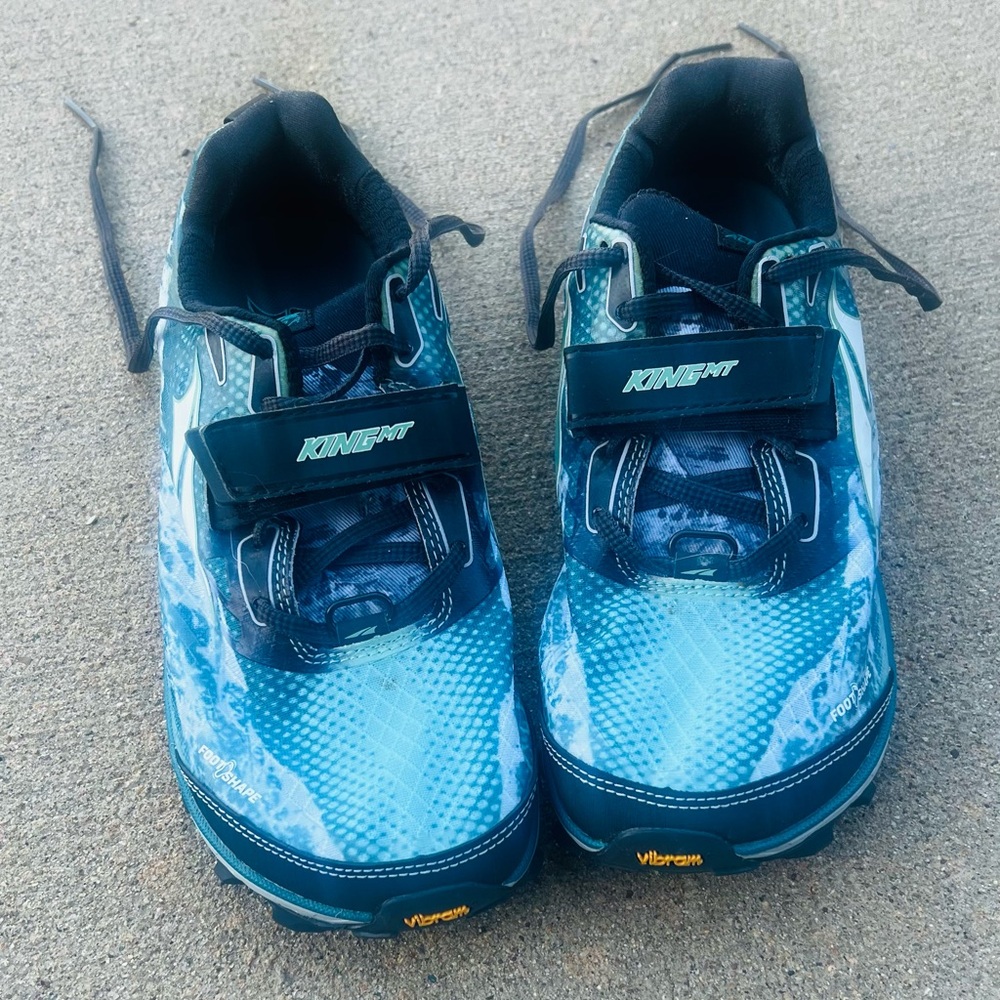Altra King MT